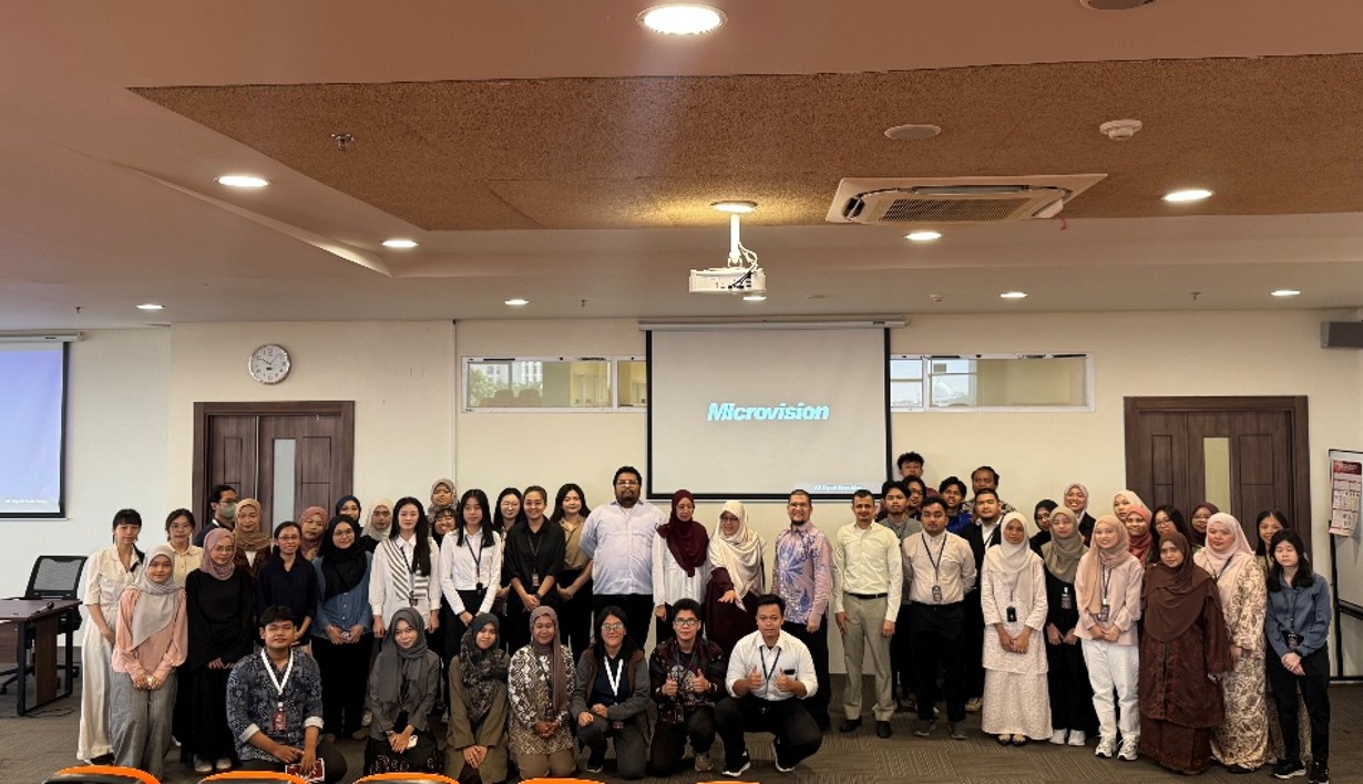 Mahasiswa UNSOED Perkuat Kolaborasi Akademik  melalui Joint Seminar RC-QED 2026